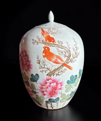 中国磁器 色絵 蓋付き壺 梅鳥草花文図 民国 花瓶 花入れ 鴛鴦 牡丹 花器 丸壺 ジャー 陶器 中国 古美術 骨董品 アンティーク