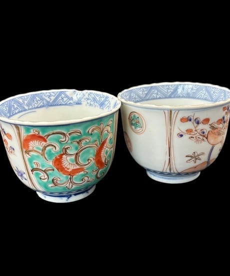 【2客セット】 時代物 古伊万里 湯呑み 金彩 色絵 冨貴長春 松竹梅草花文図 赤絵 蕎麦猪口 和食器 陶器 骨董品 アンティーク