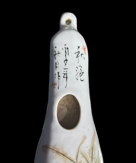 時代物 中国陶器 一輪挿し 鶏 壁掛け 中国雑貨 にわとり 花瓶 フラワーベース 色絵 陶磁器 骨董品 アンティーク