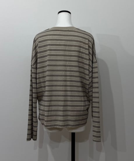 v neck borderT