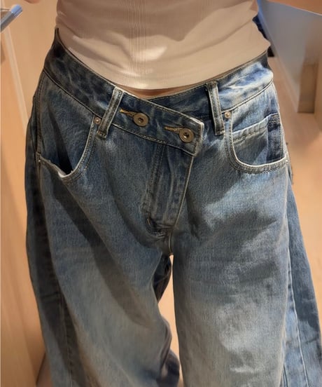 side tuck denim
