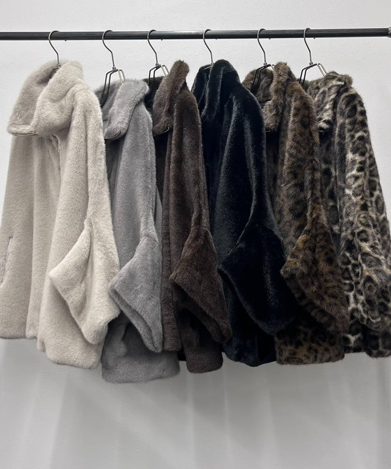 R2603-MFP997】 Mink fur poncho（1680072） | RISLE