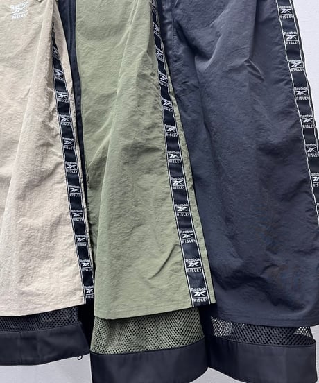 【R2603-RBK961】 Mesh skirt (1741101）