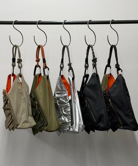 【R2601-TFB66】 Triangle mini bag with frills（1741190） NEW