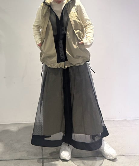 【R2603-RBK961】 Mesh skirt (1741101）