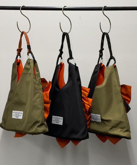 【R2603-TFB53】 Triangle bag with frills (1741189)　NEW