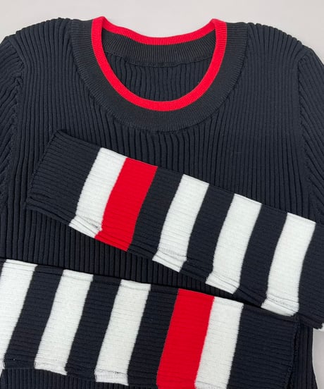【R2603-BRN1042】 Colorblock ribbed sweater (1741131）