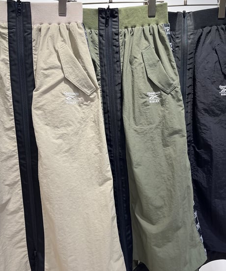 【R2603-RBK961】 Mesh skirt (1741101）