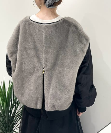 【R2603-FDB1000】  Hybrid fur blouson（1741102）