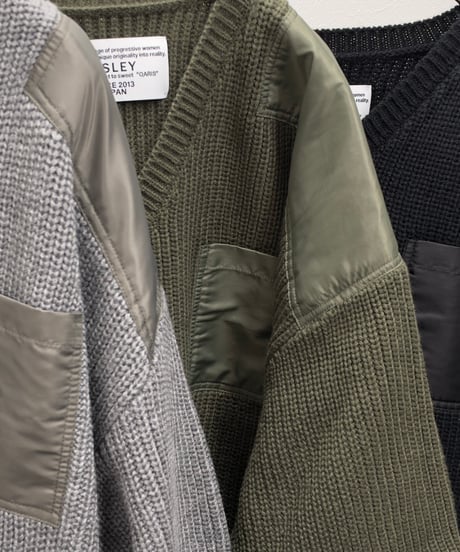 【R2603-MVN1074】 Military V-neck sweater (1741168 )