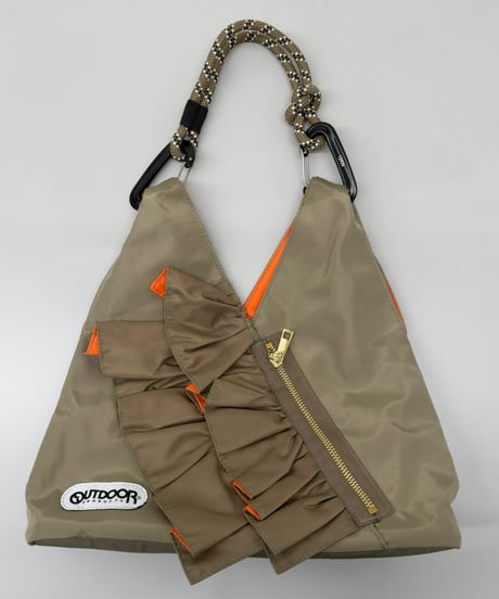 【R2601-TFB66】 Triangle mini bag with frills（1741190） NEW