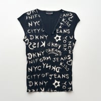 DKNY glitter logo key neck T-shirts