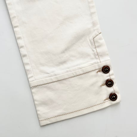 BEBE white button low-rise pants