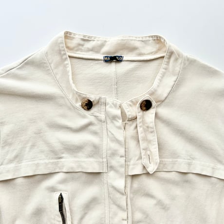 light beige waist mark zip jacket