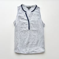 navy lace sleeveless shirt