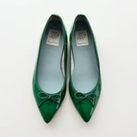 green enamel flat shoes 24cm