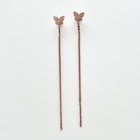 GUESS butterfly chain drop earrings
