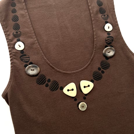 made in Italy / button designed tank top
