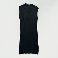 black cutting rib knit tops