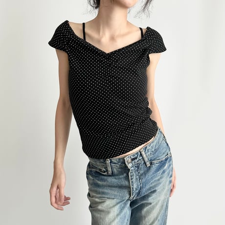 black dot gathered tops