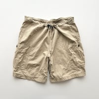 beige cargo half pants