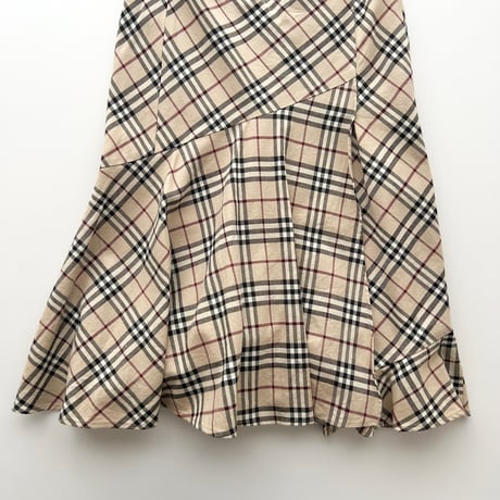 Burberry beige plaid pleats skirt