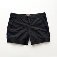 JUICY COUTURE black lace short pants