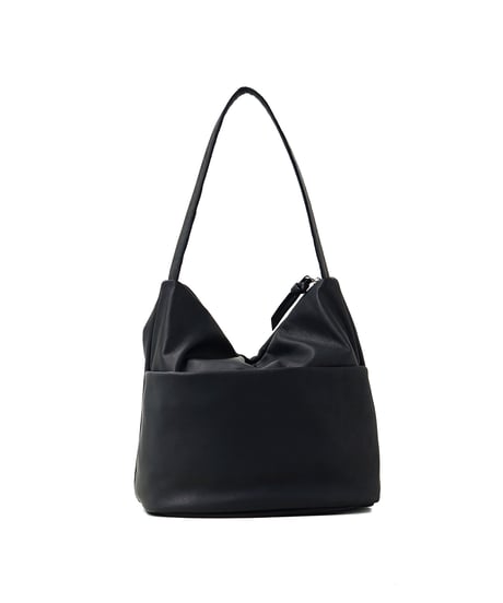 FOLNA RD ソフトレザー ワンハンドルバッグ / No.083373 / BLACK