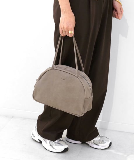 FOLNA RD ソフトレザーボストンバッグ M-SIZE / No.083258 / 2色展開
