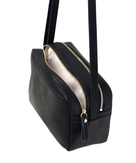 FOLNA RD クライレザー ショルダーバッグ / No.083370 / 3色展開