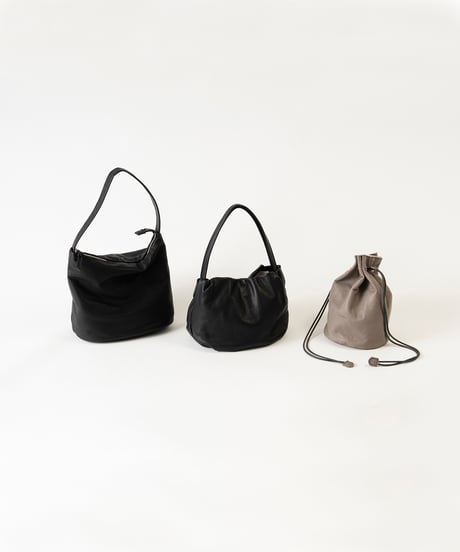 FOLNA RD ソフトレザー バルーントートバッグ / No.083374 / 2色展開