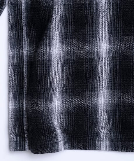 Ombre Check Open Collar Shirt "Kun"