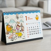 《限定販売》2027年！卓上カレンダー！　いつもそばに！開運ステッカー付き