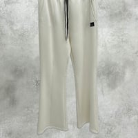 【ayane】裏起毛フレアパンツ