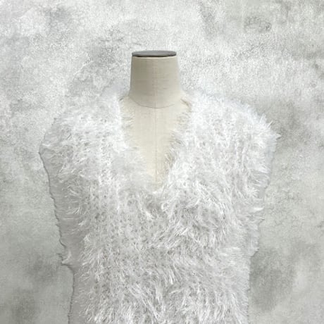 【ayane】ロングフェザーヤーンベスト