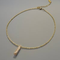 ロングパールネックレス