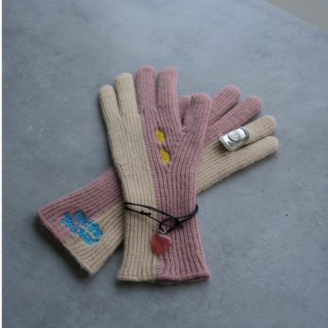 Find the “Be Loved”  |  Hold Hands Glove