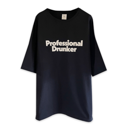 Professional Drunker  "酒場コージ × 2F" 「プロ」 WIDE T-SHIRT