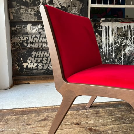 USED  WOODEN FRAME FABRIC LOUNGE CHAIR