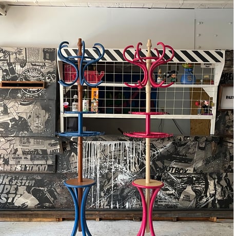 USED WOOD AND METAL COAT HANGER
