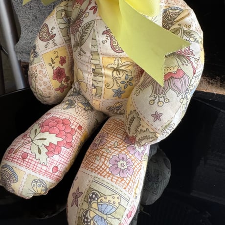 USED STUFFED BEAR