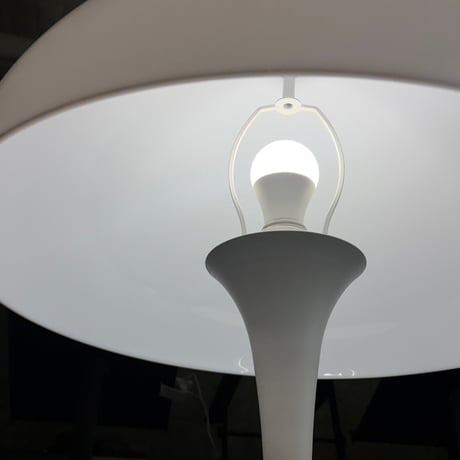 USED  STEEL FRAME PLASTIC SHADE FLOOR LAMP