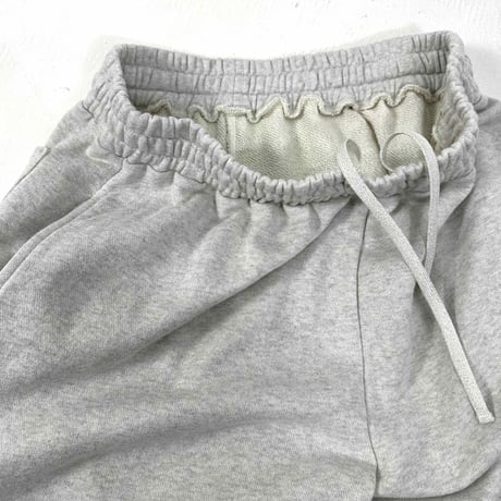 COOME "BUGGY SWEAT SHORTS"