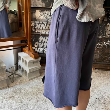 COOME "BUGGY SWEAT SHORTS"