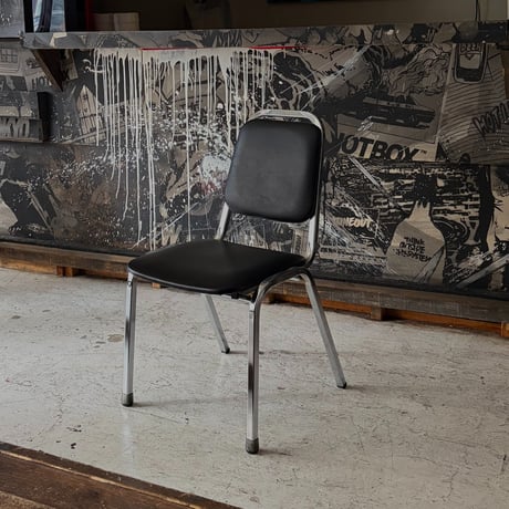 JAPAN USED UCHIDA IRON FRAME STACKING CHAIR