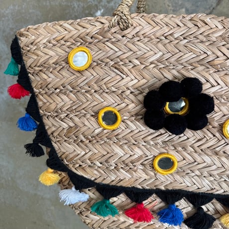 USED STRAW BASKET BAG