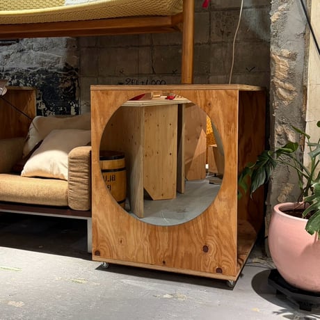 USED CIRCULAR WALL MIRROR