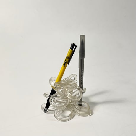 USED CLEAR PLASTICS FLOWER FROG