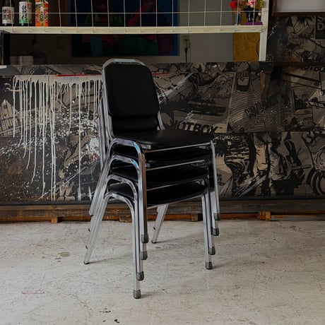 JAPAN USED UCHIDA IRON FRAME STACKING CHAIR
