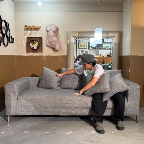 USED "NDSTYLE" FABRIC 3P SOFA